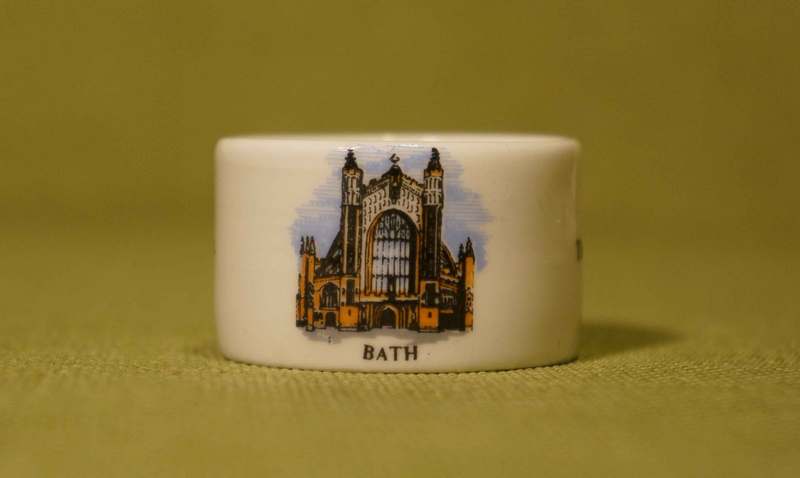 Bath - Egg Cup (1)