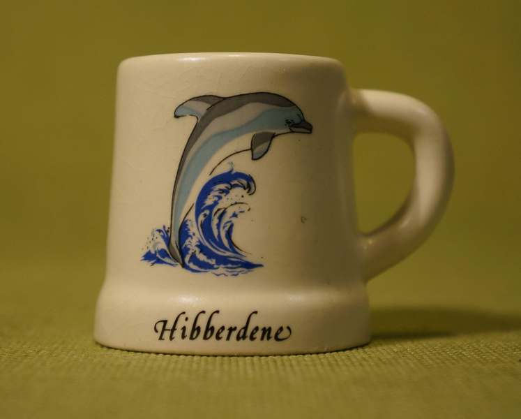 Hibberdene - small ornamental mug (1)