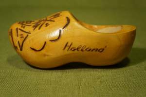 Holland - Large wooden clog (1)