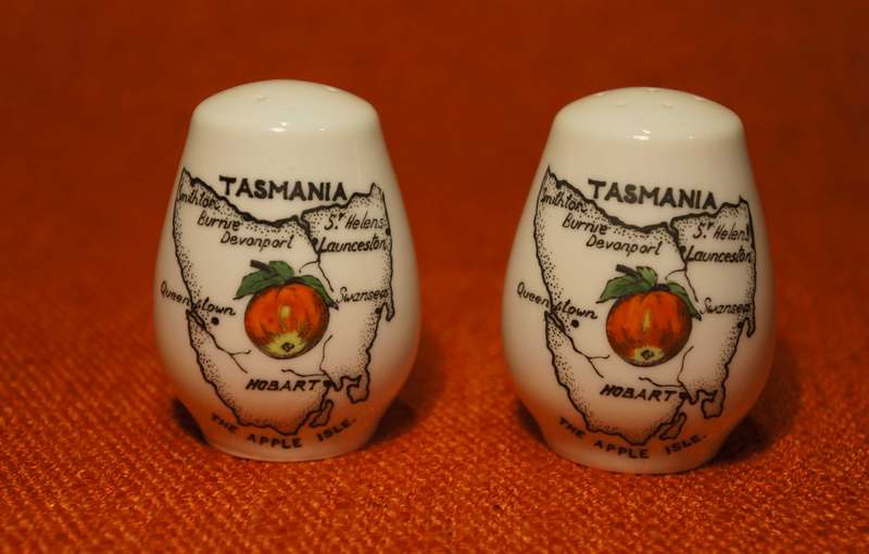 Tasmania - Salt & Pepper Shakers - ceramic (1)