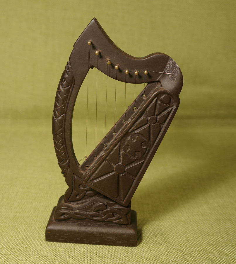 Ireland - Irish Harp Minature (1)