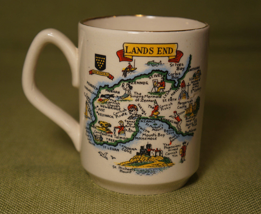 Land's End - Mug (1)