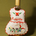 hungary-coasters-and-holder-red-5