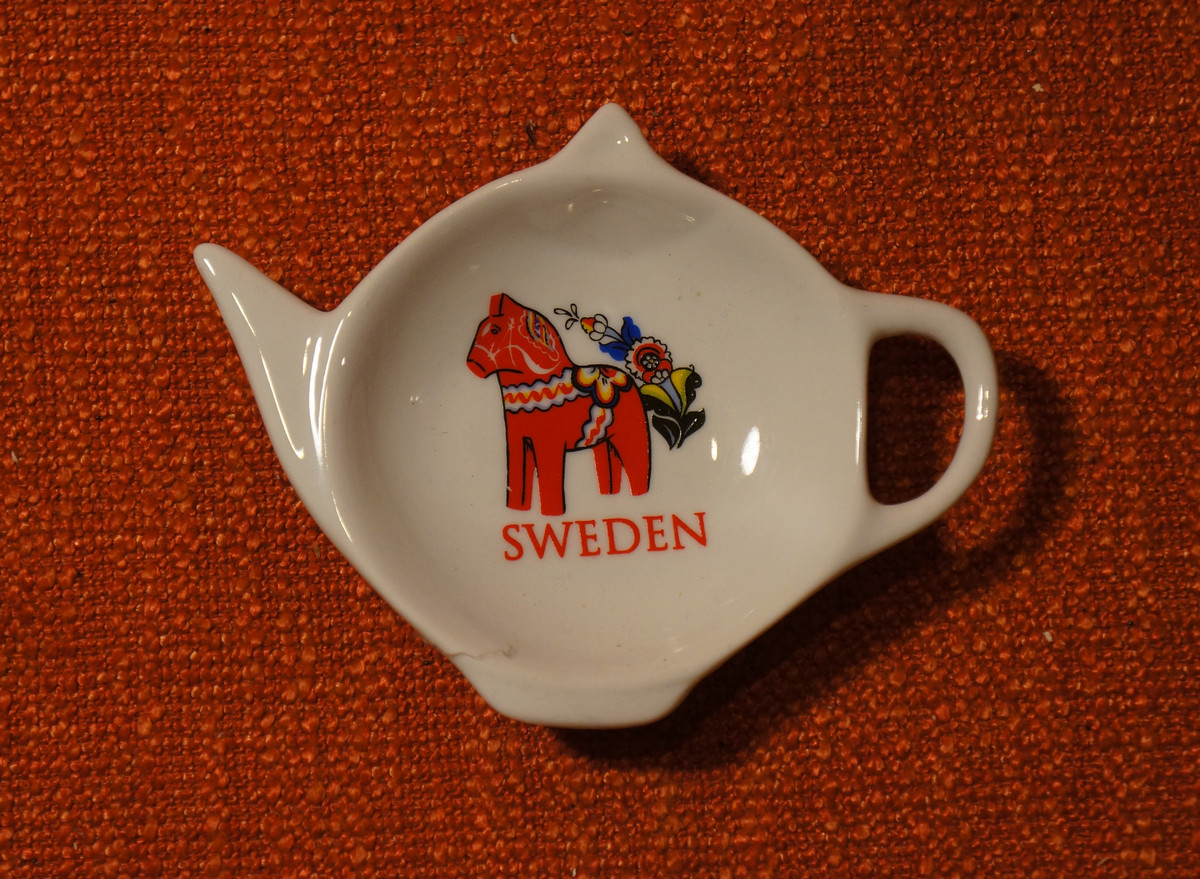 Sweden - tea bag holder (1)