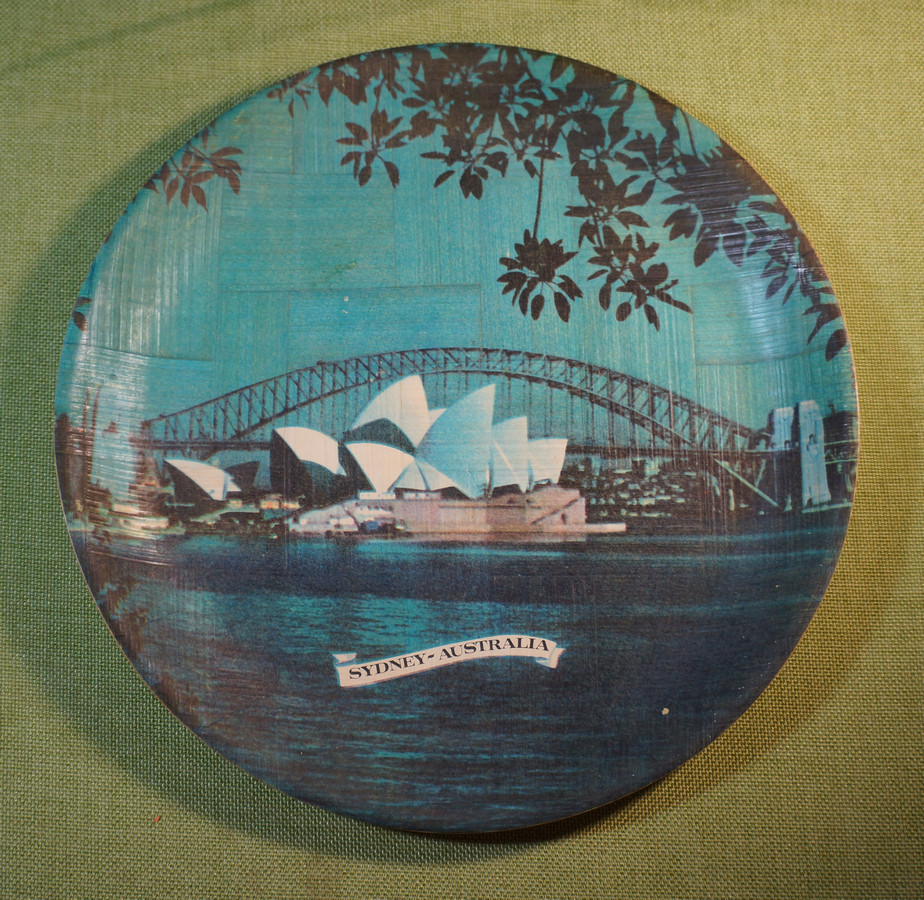Sydney - Bamboo Wall Plate (1)